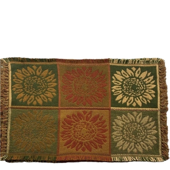 Other - Vintage Set Of 4 Fringe Boho Retro Floral Placemat
